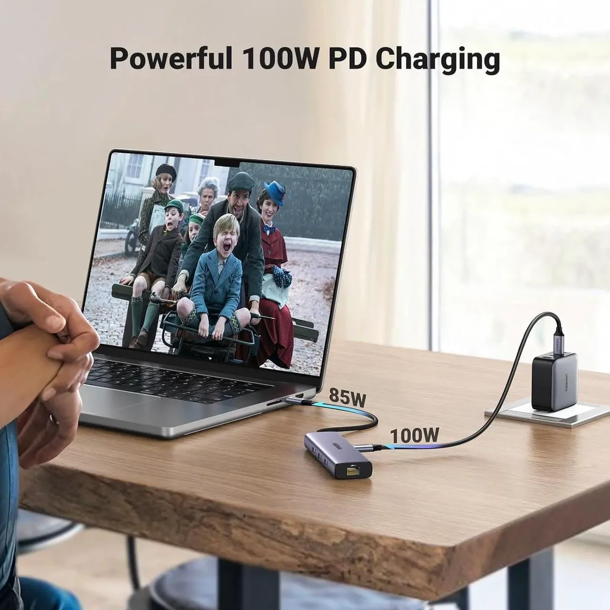 UGREEN 9-in-1 USB-C Multifunction Adapter thumbnail 3