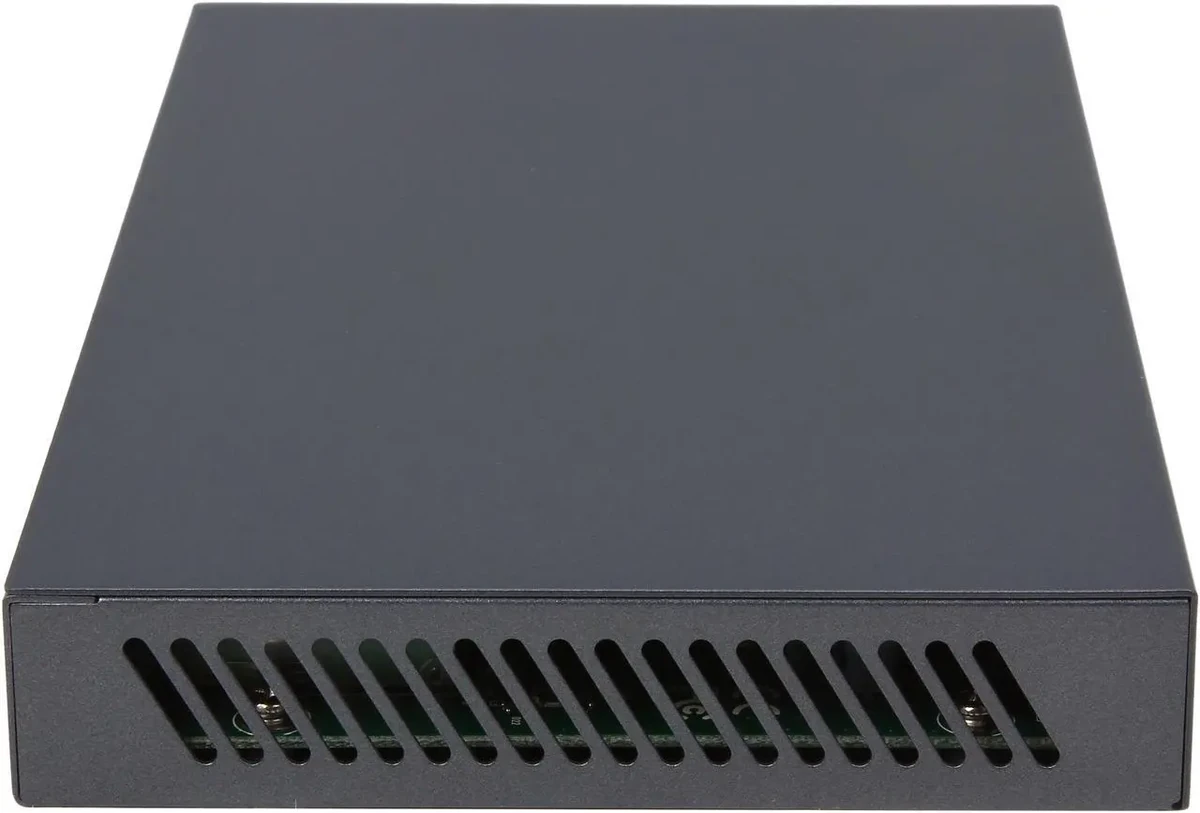 TP-Link 8-Port Gigabit Smart PoE+ Switch with 2 SFP Slots thumbnail 2